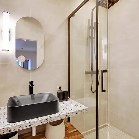 Appartement Serene - 1br 4p - Canal St-martin Paris